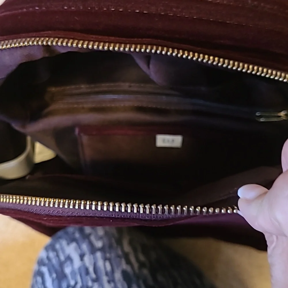 New Gap Backpack - Picture 3 of 5